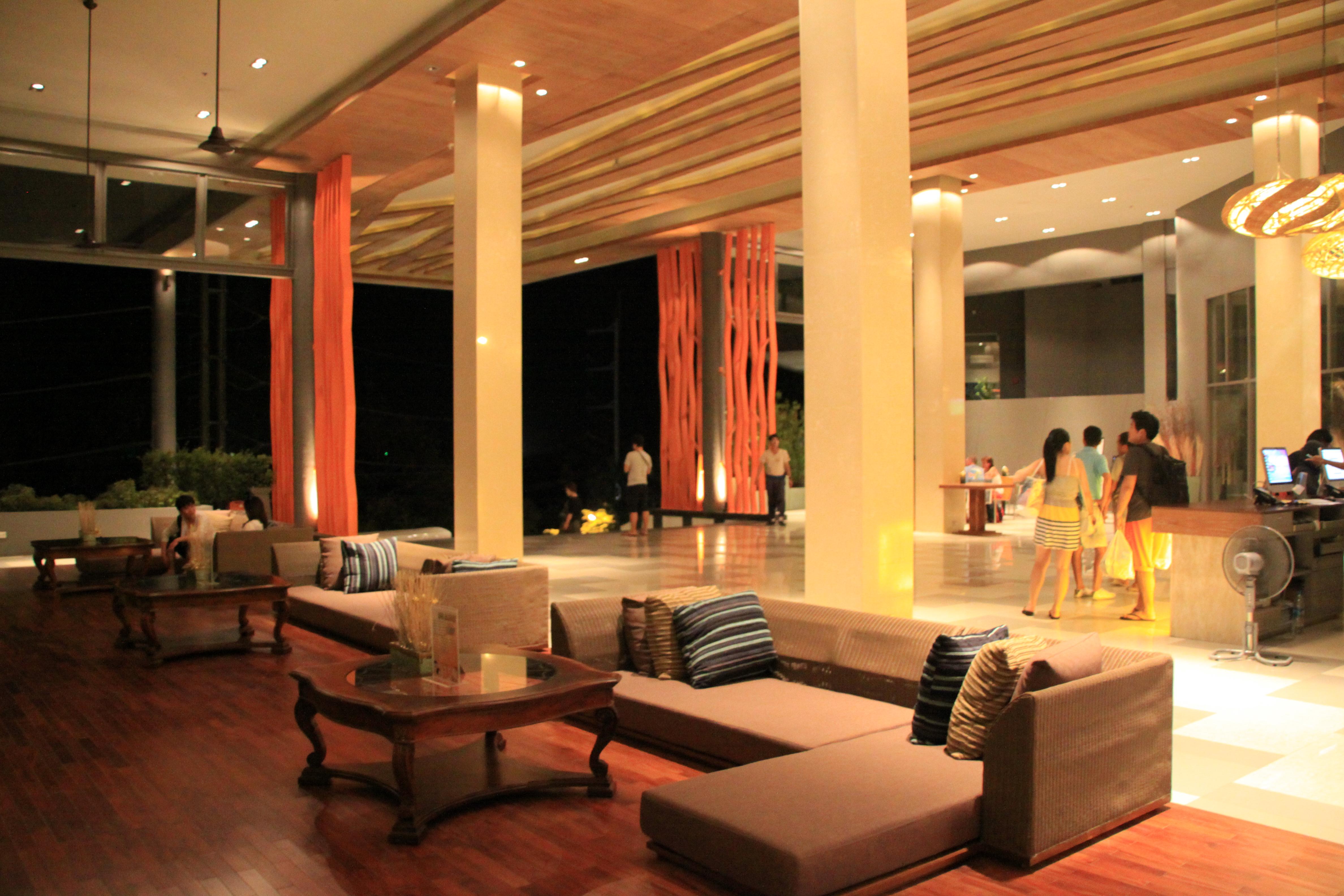 Kalima Resort And Spa Patong Kültér fotó Lobby