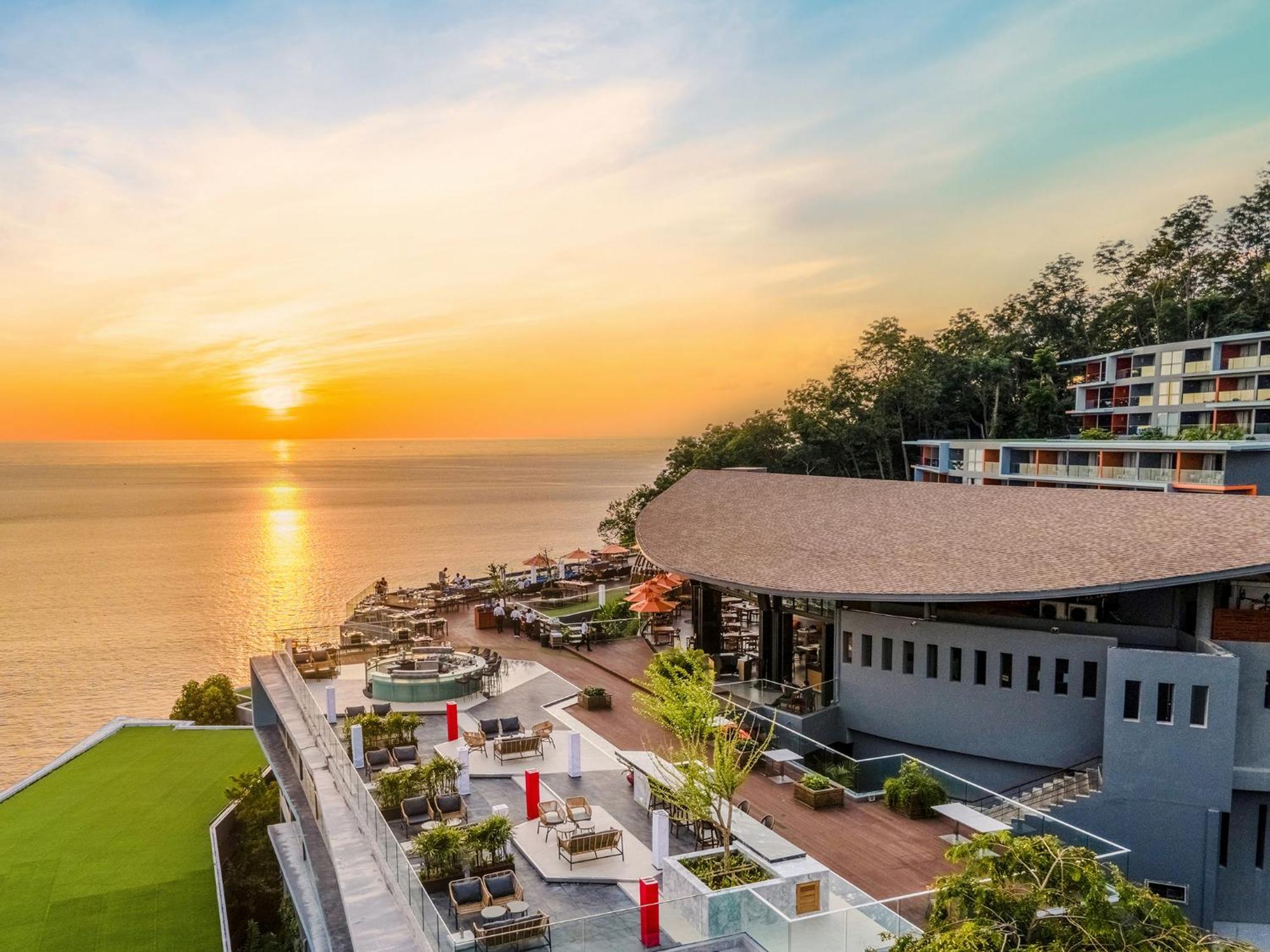Kalima Resort And Spa Patong Kültér fotó The Cape, Hua Hin